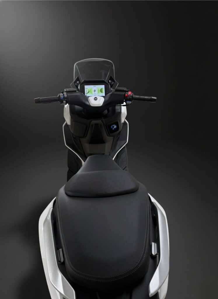 MOTOCICLETA ELÉCTRICA VELCA EON 11KW - vehículos eléctricos