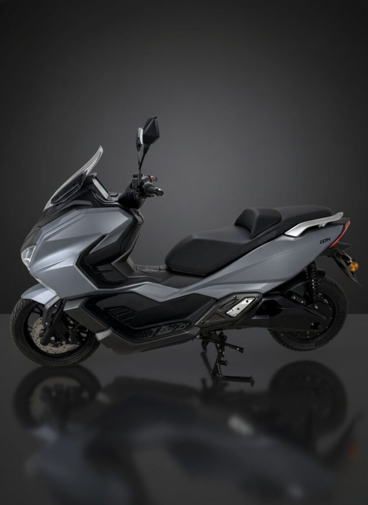 MOTOCICLETA ELÉCTRICA VELCA EON 11KW - vehículos eléctricos