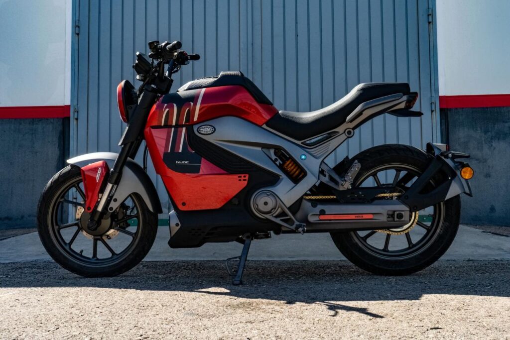 MOTOCICLETA ELÉCTRICA VELCA NUDE 9KW - vehículos eléctricos